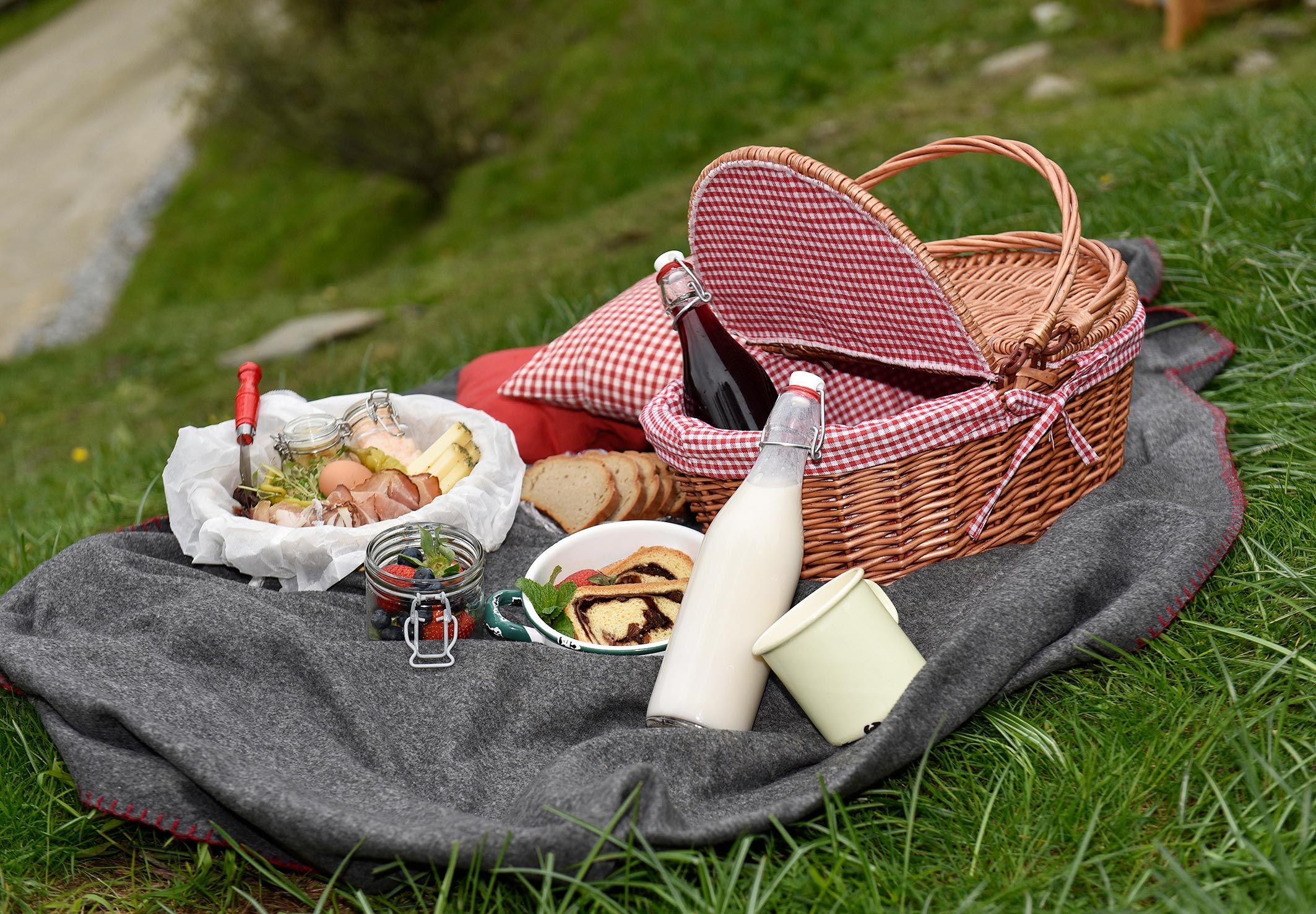 Picknick am Katschberg im Sommer